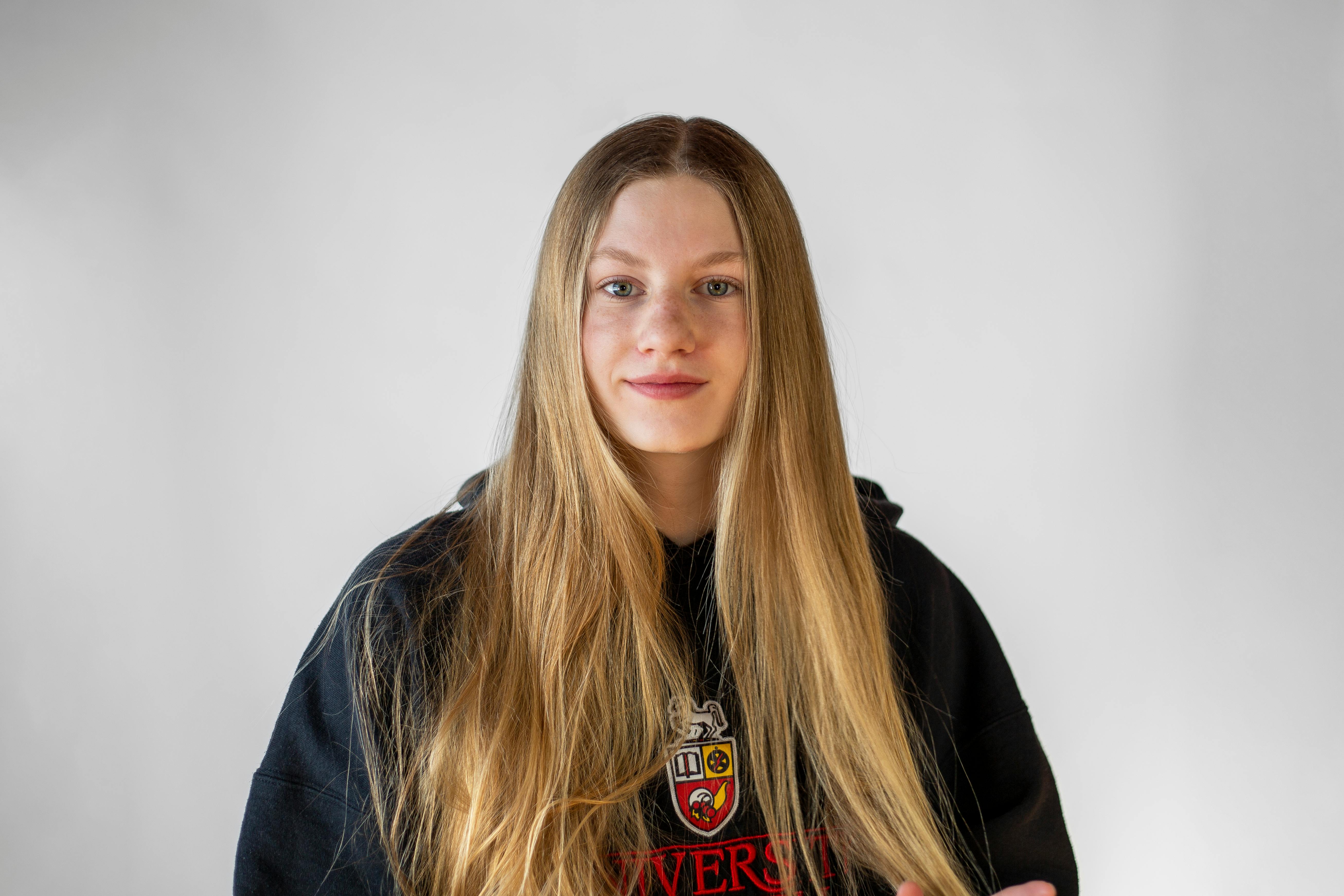 首屏推荐影片海报